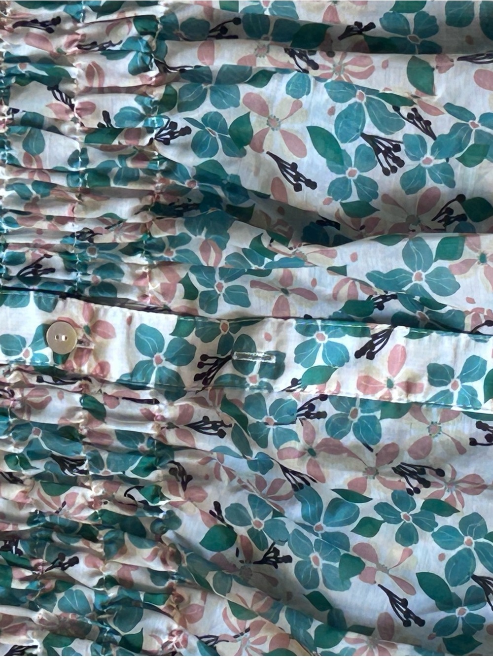 JODIFL Green & Pink Smocked Floral Peplum Blouse - Picture 4 of 11
